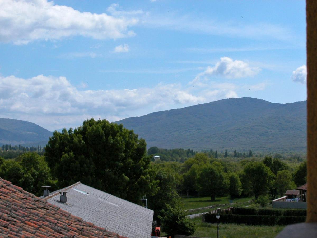 Casas Rurales Valle De El Paular Раскафриа Экстерьер фото